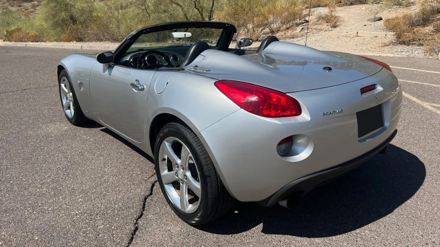 2007 Pontiac Solstice GXP - Image 3 of 11