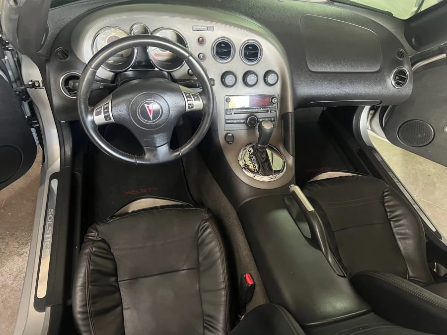 2007 Pontiac Solstice GXP - Image 9 of 11