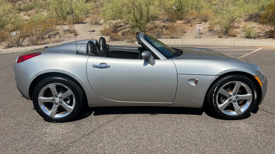 2007 Pontiac Solstice GXP - Image 7 of 11