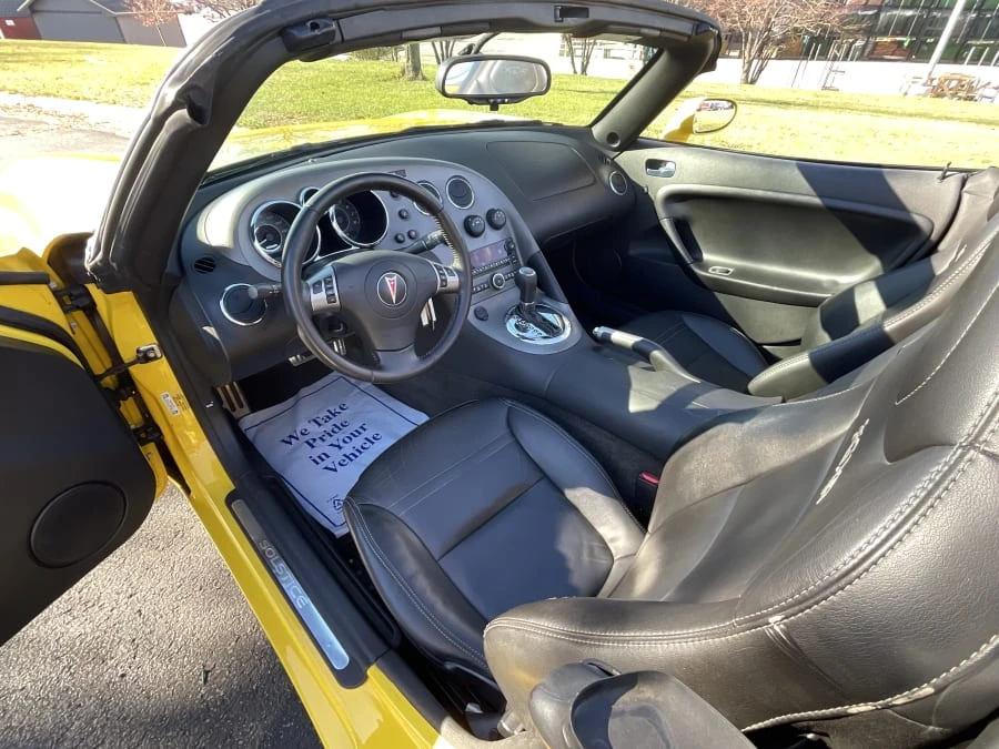 2007 Pontiac Solstice GXP - Image 7 of 12