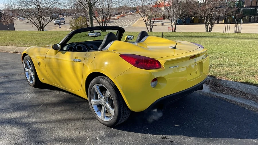 2007 Pontiac Solstice GXP - Image 3 of 12