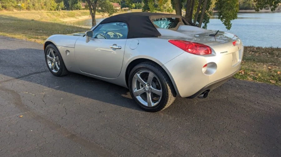 2007 Pontiac Solstice GXP - Image 3 of 7
