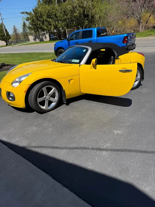 2007 Pontiac Solstice GXP - Image 10 of 11