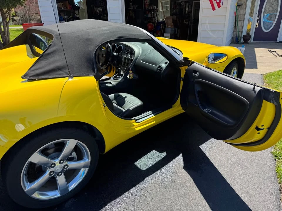 2007 Pontiac Solstice GXP - Image 8 of 11