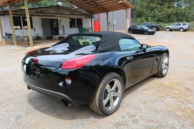 2007 Pontiac Solstice GXP - Image 13 of 17