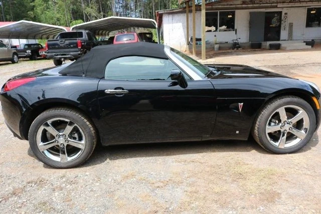 2007 Pontiac Solstice GXP - Image 12 of 17