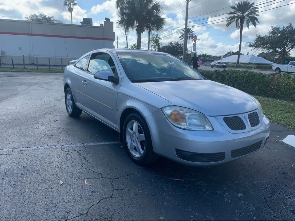 2007 Pontiac G5 - Image 5 of 10