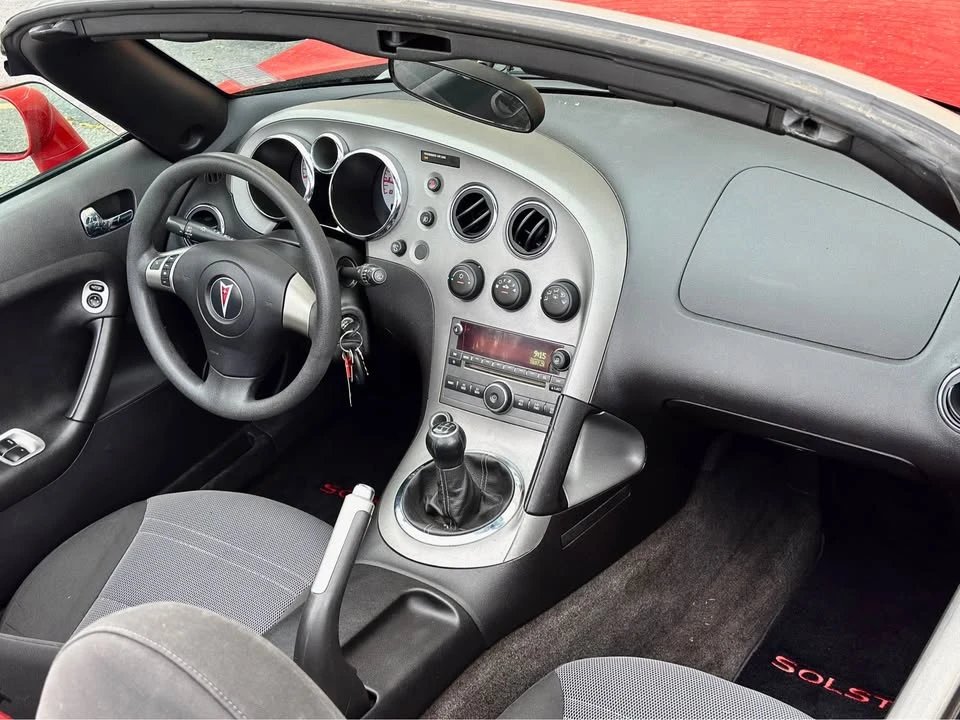 2007 Pontiac Solstice - Image 10 of 14