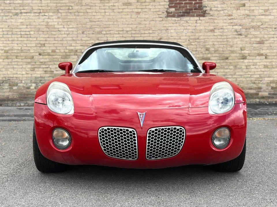 2007 Pontiac Solstice - Image 2 of 14