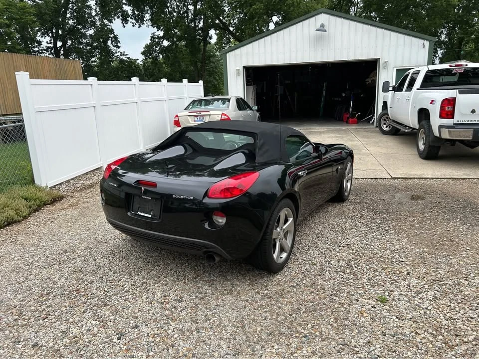 2007 Pontiac Solstice - Image 3 of 4