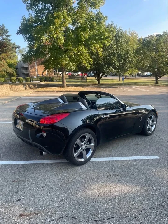2007 Pontiac Solstice - Image 4 of 8