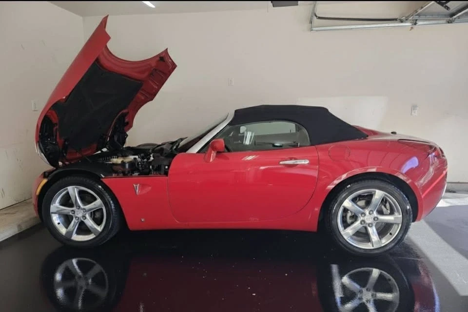 2007 Pontiac Solstice - Image 4 of 19