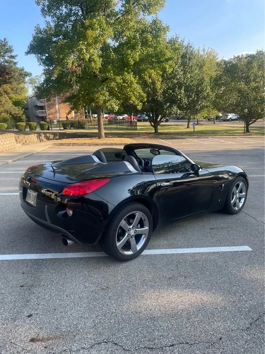 2007 Pontiac Solstice - Image 4 of 8