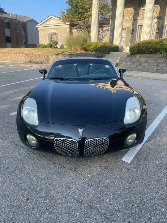 2007 Pontiac Solstice - Image 2 of 8