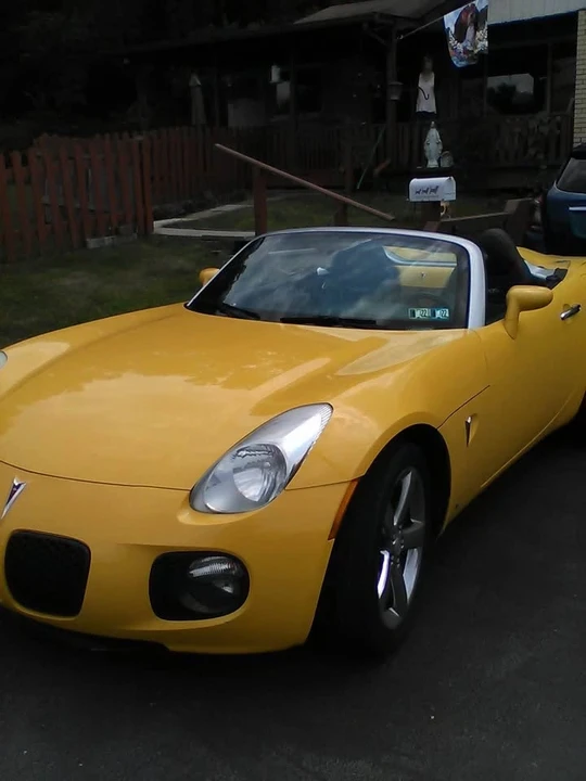 2007 Pontiac Solstice GXP - Image 3 of 4