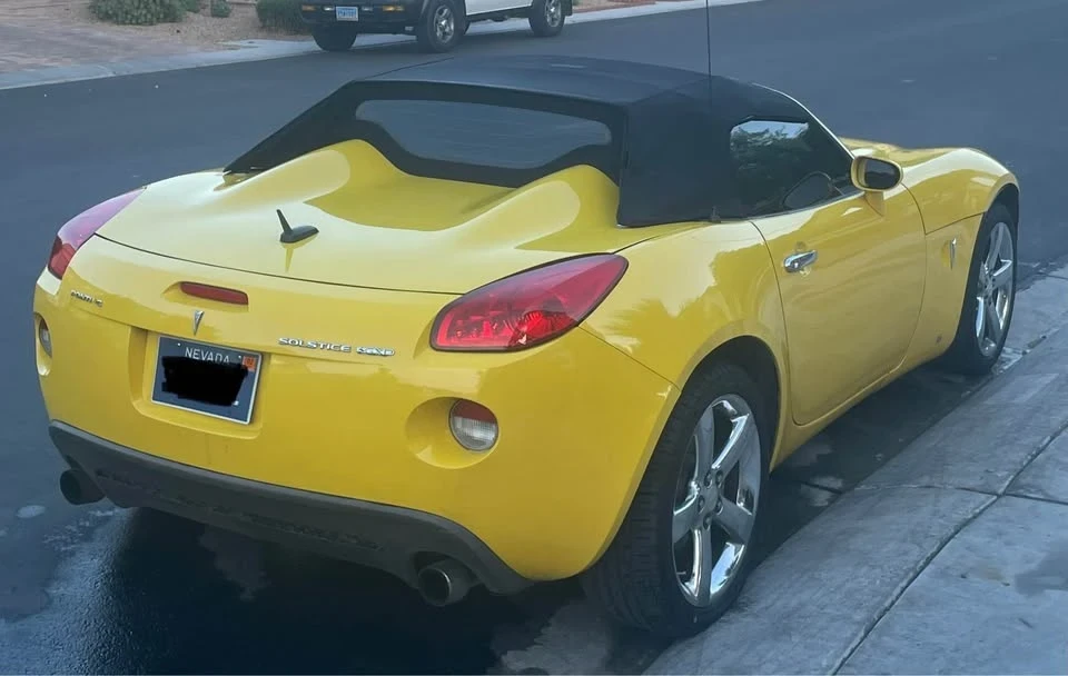 2007 Pontiac Solstice GXP - Image 14 of 16