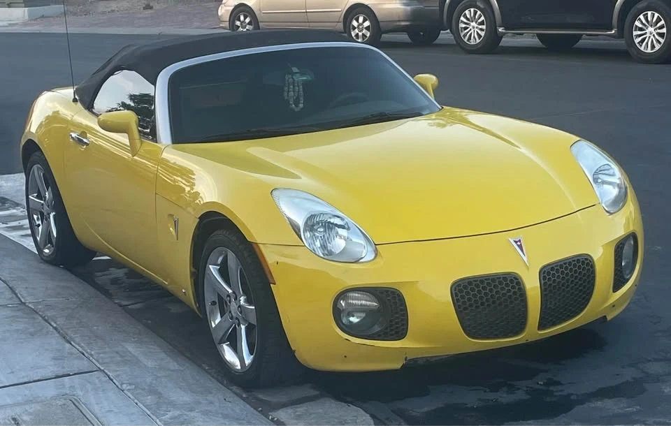 2007 Pontiac Solstice GXP - Image 15 of 16