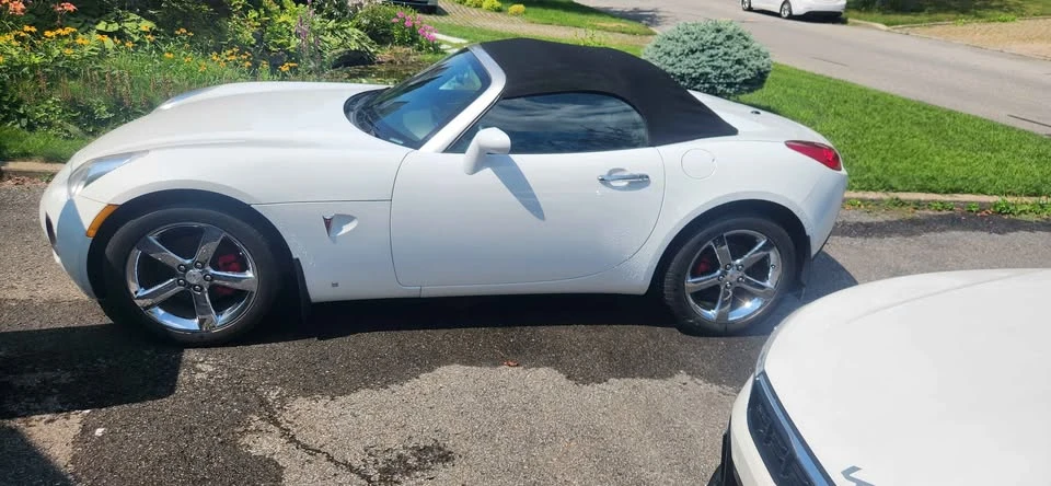 2007 Pontiac Solstice GXP - Image 4 of 9