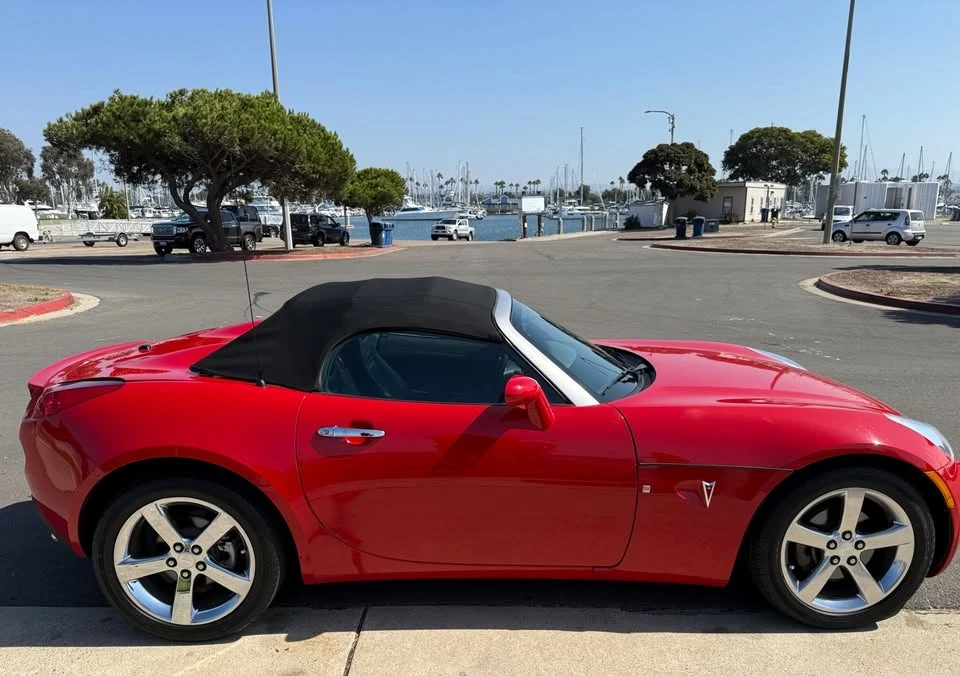 2007 Pontiac Solstice GXP - Image 7 of 19