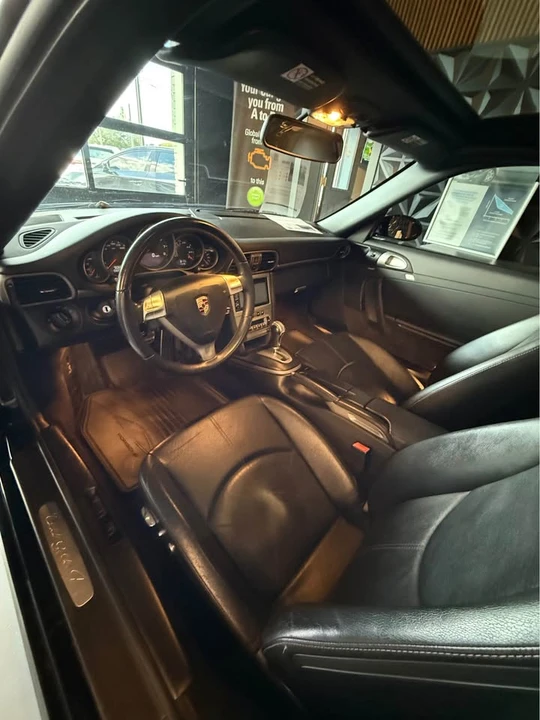 2007 Porsche 997 Carrera - Image 9 of 10