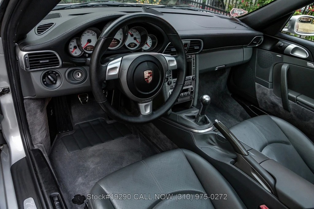 2007 Porsche 911 - Image 18 of 24