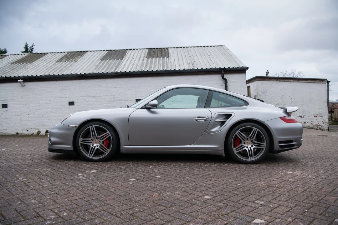 2007 Porsche 997 Turbo - Image 8 of 31