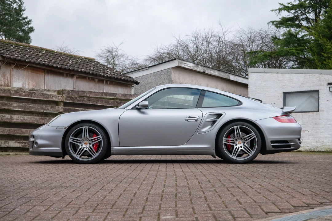 2007 Porsche 997 Turbo - Image 30 of 31