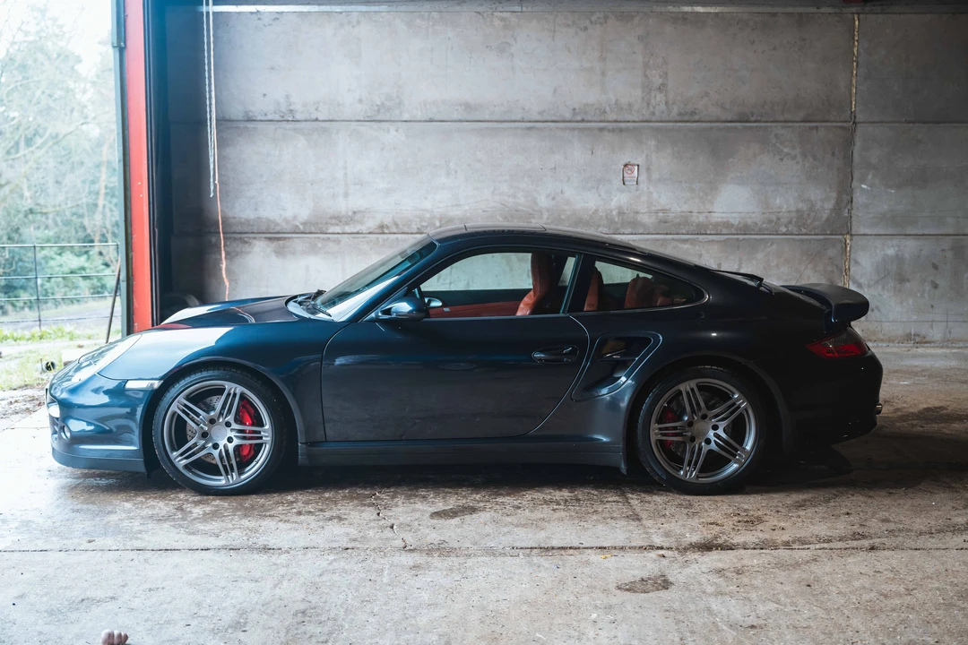 2007 Porsche 997 Turbo - Image 12 of 31