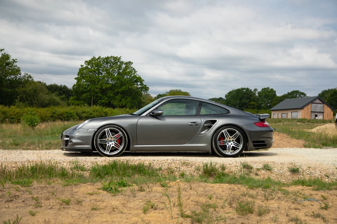 2007 Porsche 997 Turbo - Image 8 of 31