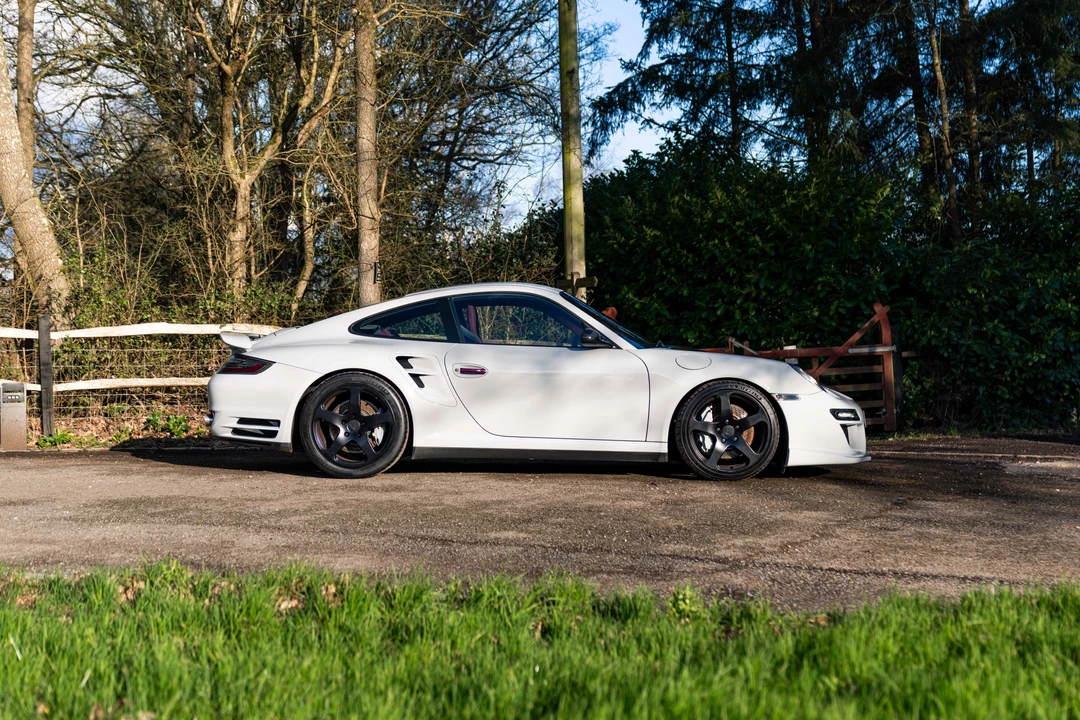 2007 Porsche 997 Turbo - Image 8 of 31