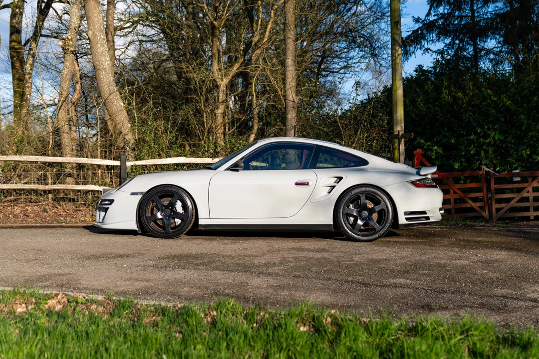 2007 Porsche 997 Turbo - Image 4 of 31