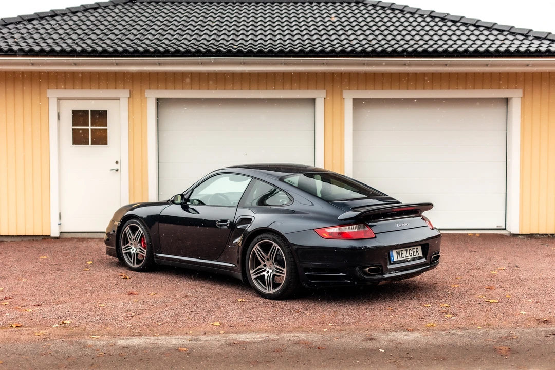 2007 Porsche 997 Turbo - Image 14 of 31