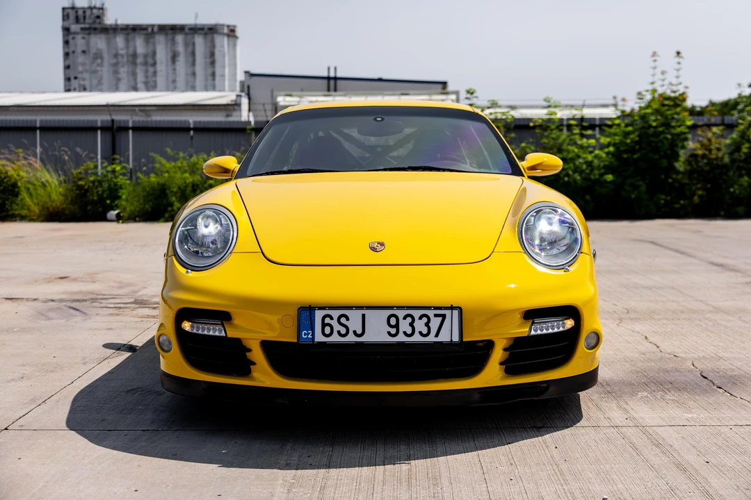 2007 Porsche 997 Turbo - Image 2 of 31