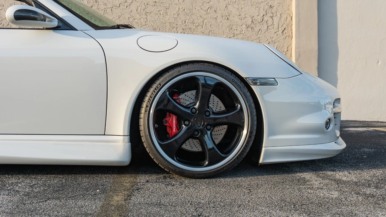 2007 Porsche 997 Turbo - Image 11 of 21