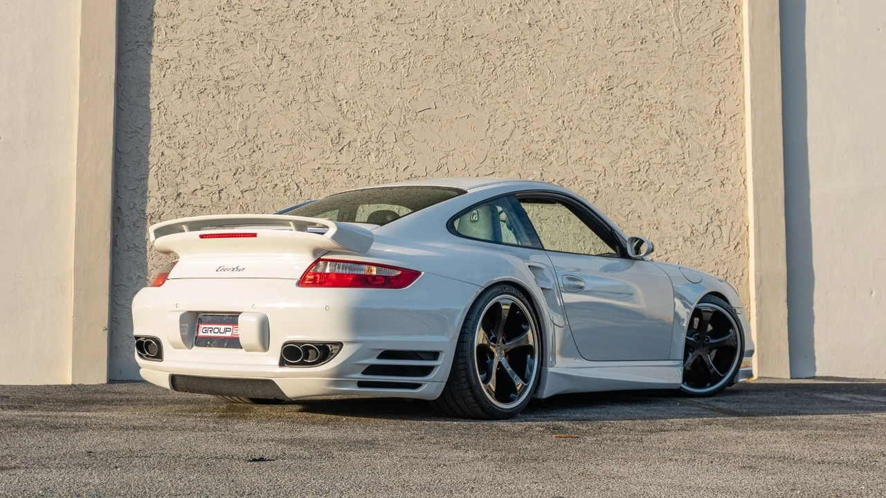 2007 Porsche 997 Turbo - Image 9 of 21