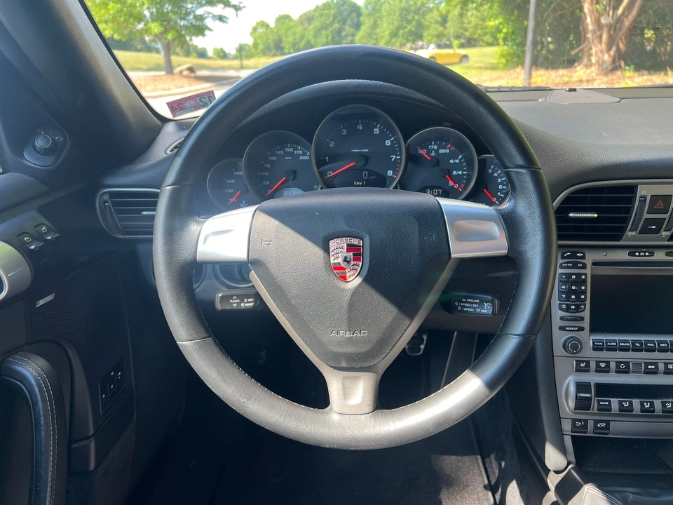 2007 Porsche 997 Carrera - Image 26 of 30