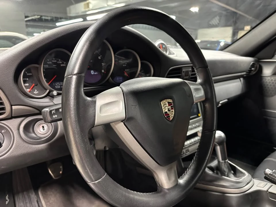2007 Porsche 997 Carrera - Image 10 of 20