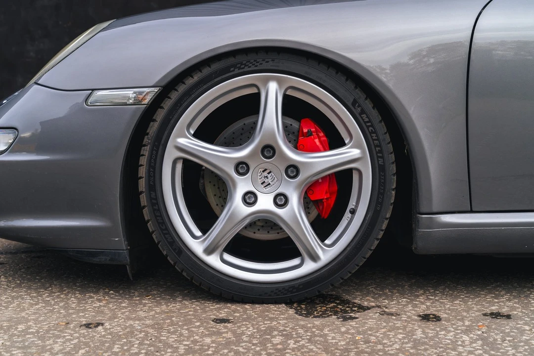 2007 Porsche 997 Carrera S - Image 11 of 30