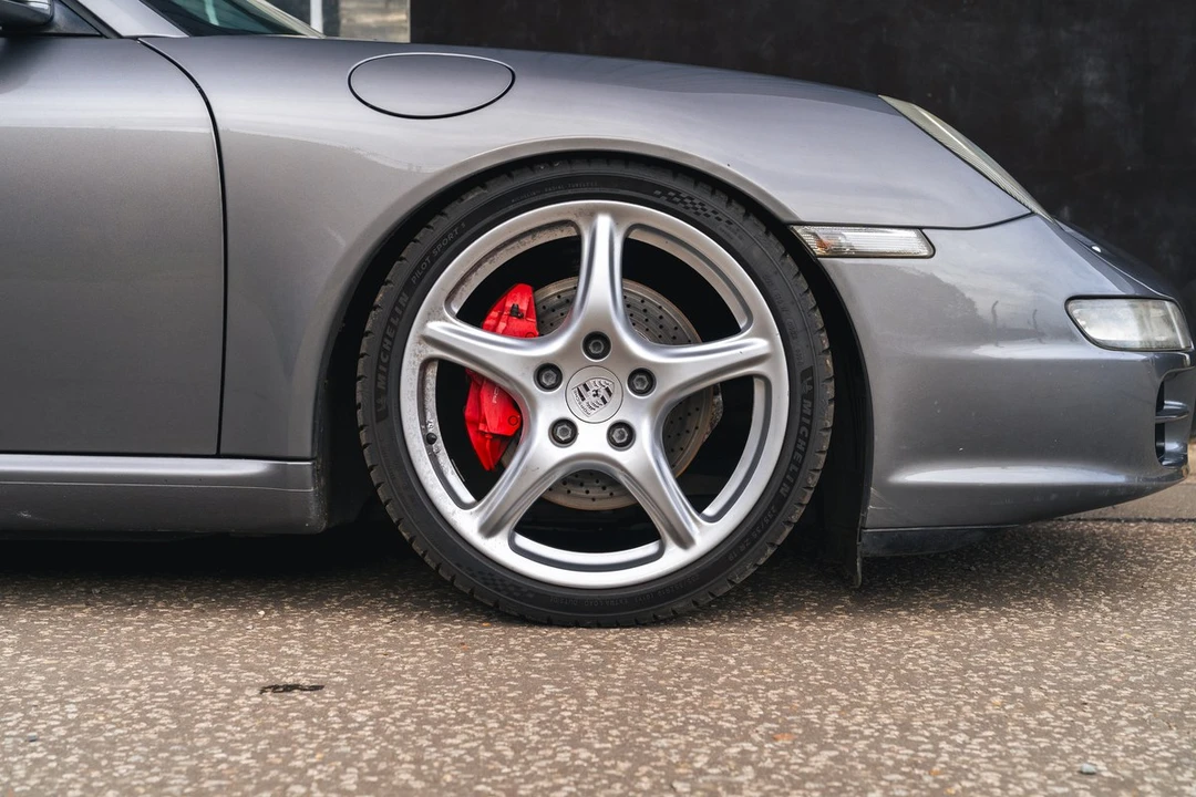 2007 Porsche 997 Carrera S - Image 10 of 30
