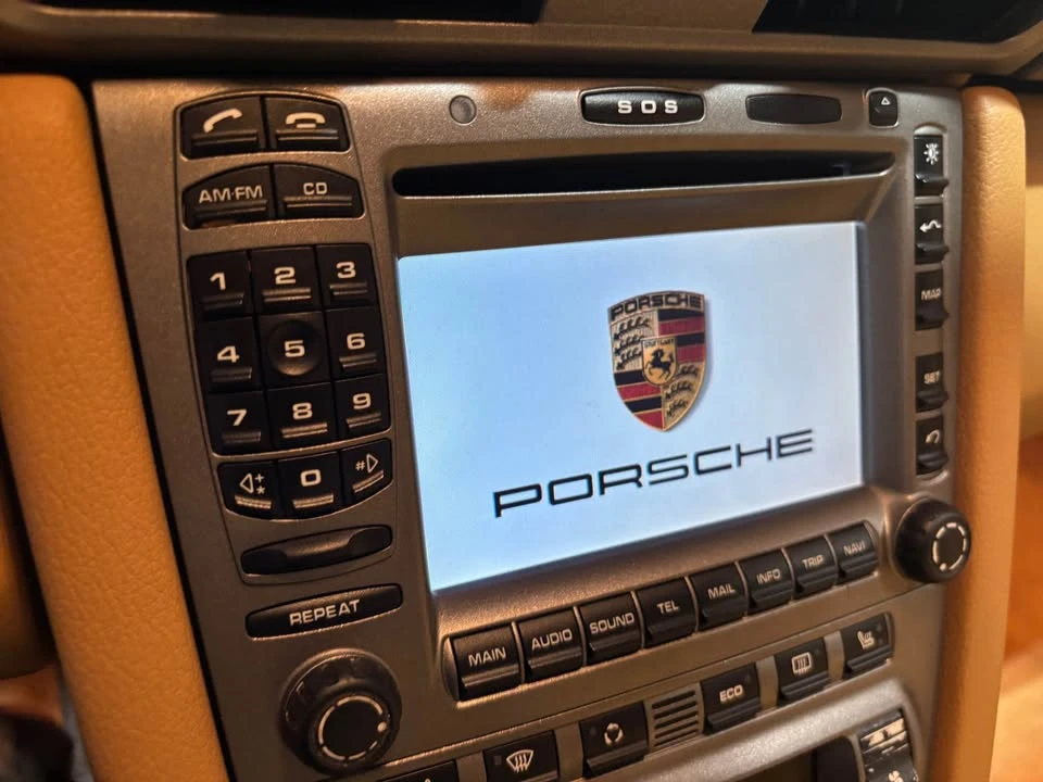 2007 Porsche 997 Carrera 4 - Image 14 of 20