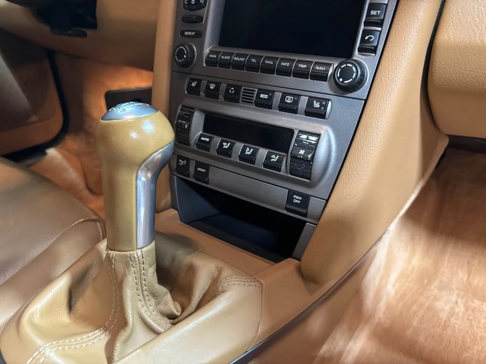 2007 Porsche 997 Carrera 4 - Image 15 of 20