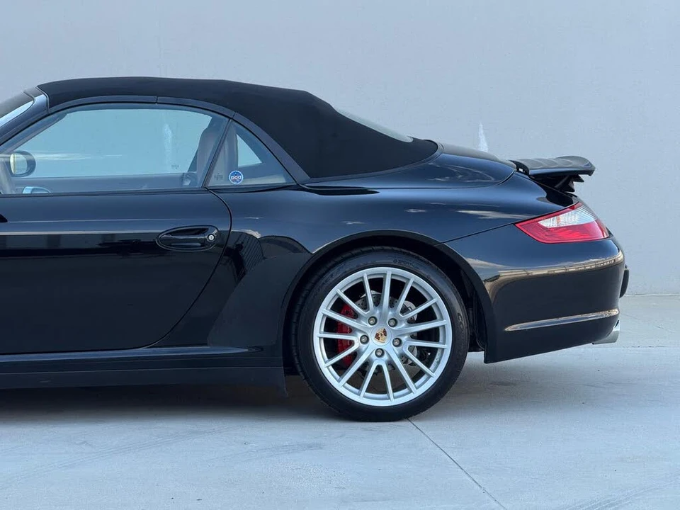 2007 Porsche 997 Carrera 4 - Image 21 of 31