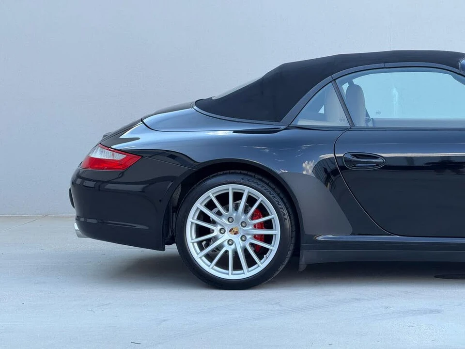 2007 Porsche 997 Carrera 4 - Image 6 of 31