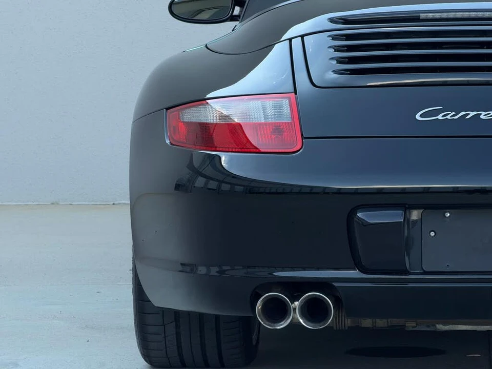 2007 Porsche 997 Carrera 4 - Image 11 of 31