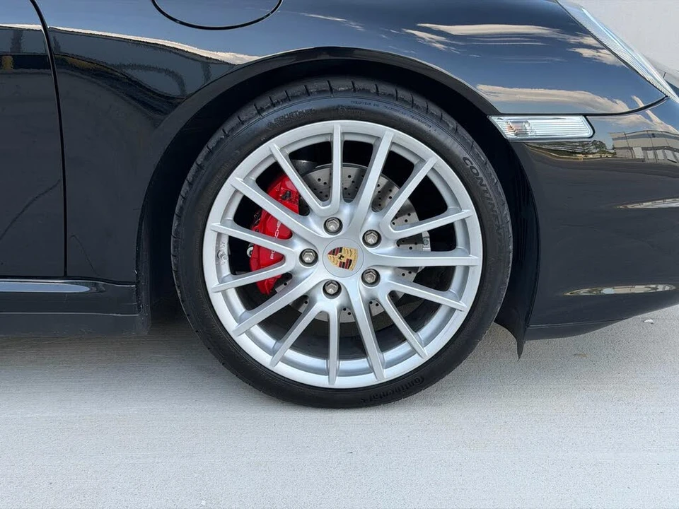 2007 Porsche 997 Carrera 4 - Image 9 of 31