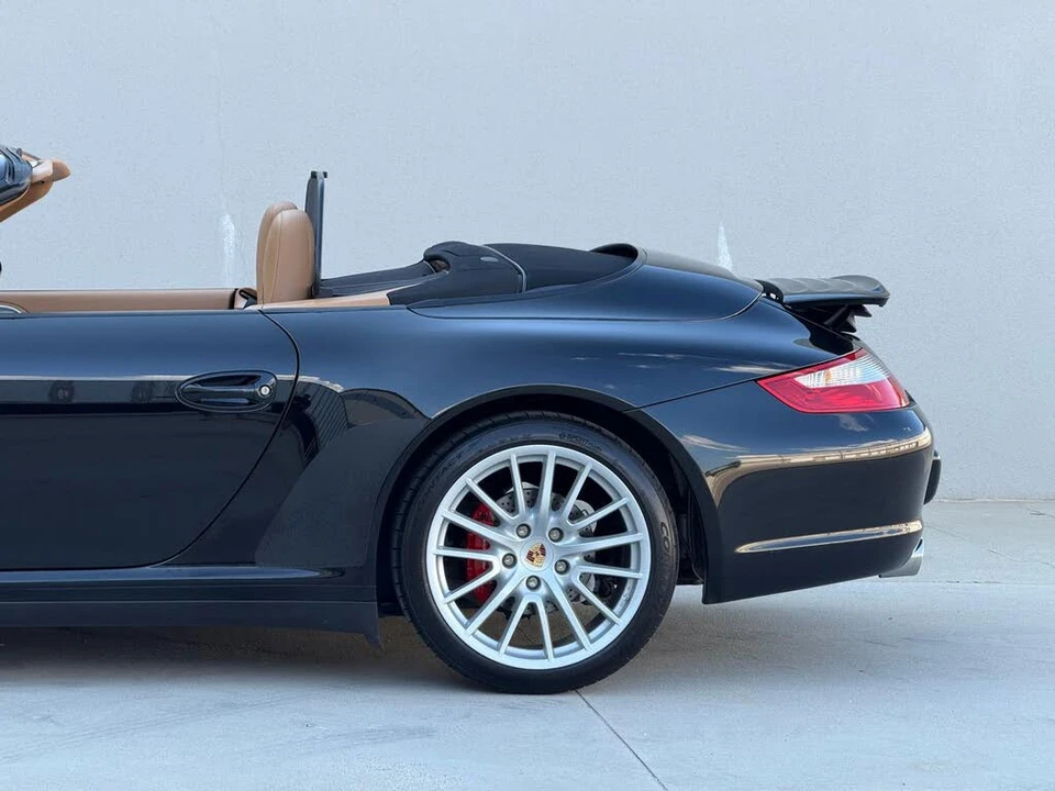 2007 Porsche 997 Carrera 4 - Image 24 of 31