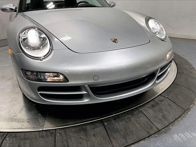 2007 Porsche 997 Carrera 4 - Image 29 of 31