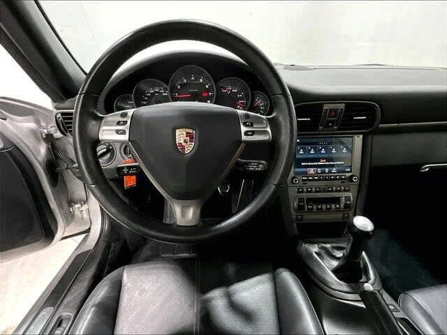 2007 Porsche 997 Carrera 4 - Image 9 of 31