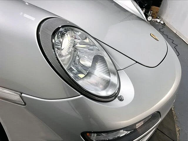 2007 Porsche 997 Carrera 4 - Image 30 of 31