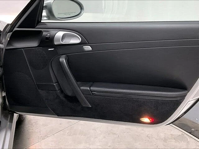 2007 Porsche 997 Carrera 4 - Image 21 of 31